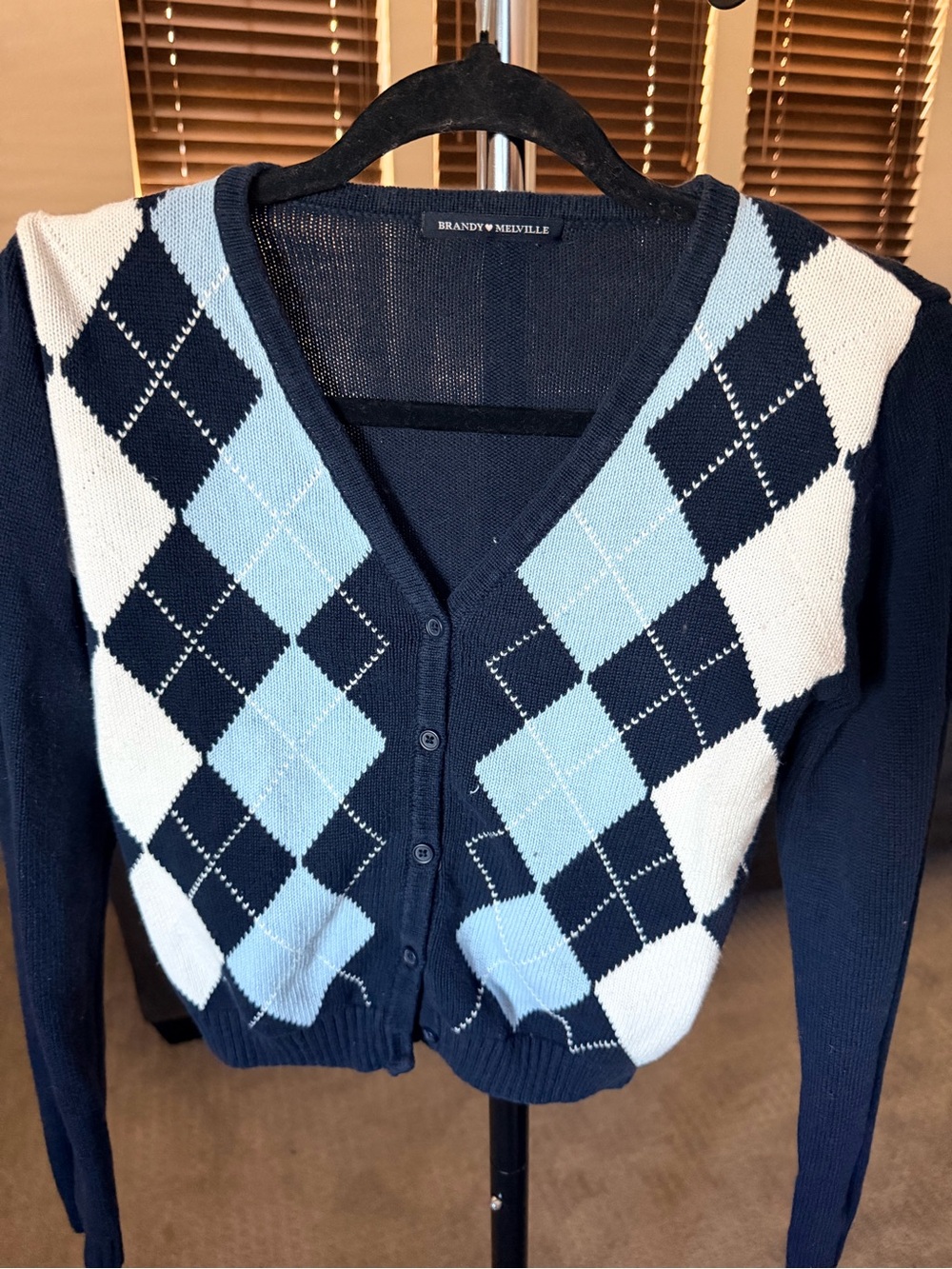Kenneth Cole Navy Light Blue White Argyle V-Neck Cardigan. Preppy H14